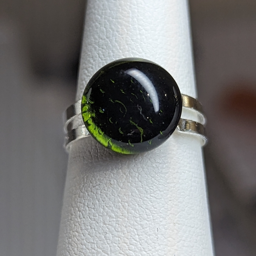 Hand crafted green glass stone ring with adjustable silver plated ring base